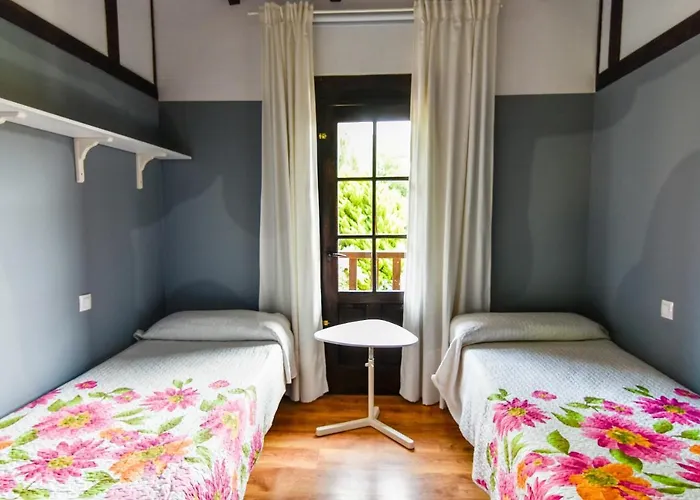 Cantabria Collection - Precioso Con Jardin *